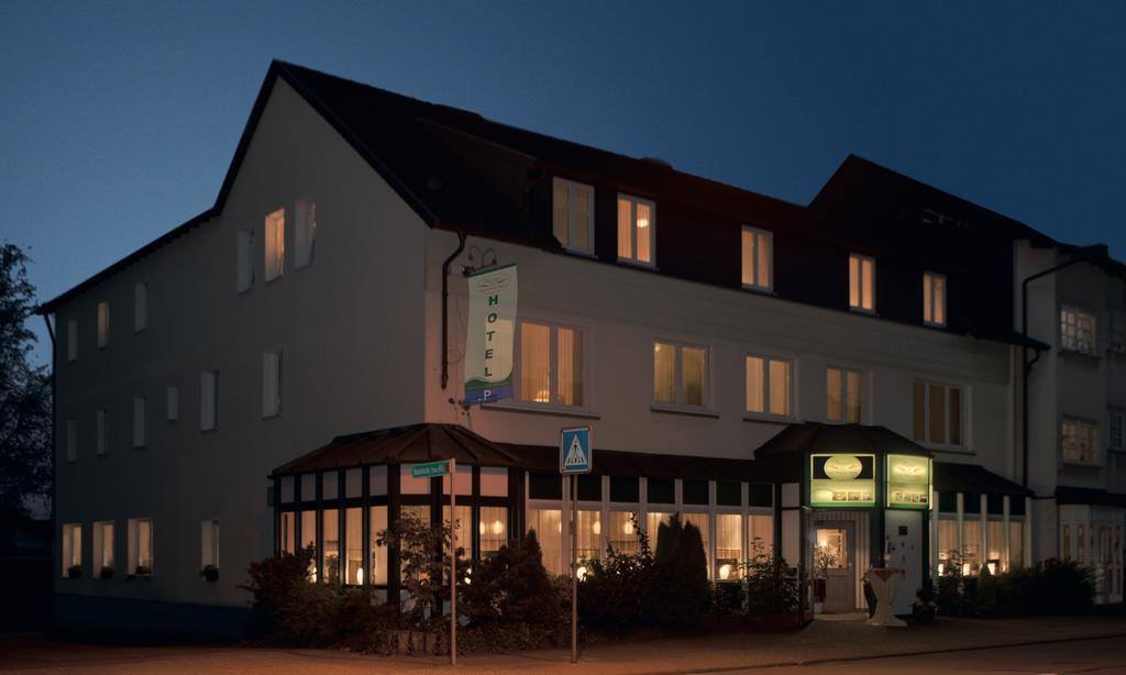 Hotel Maurer Saarwellingen Екстериор снимка