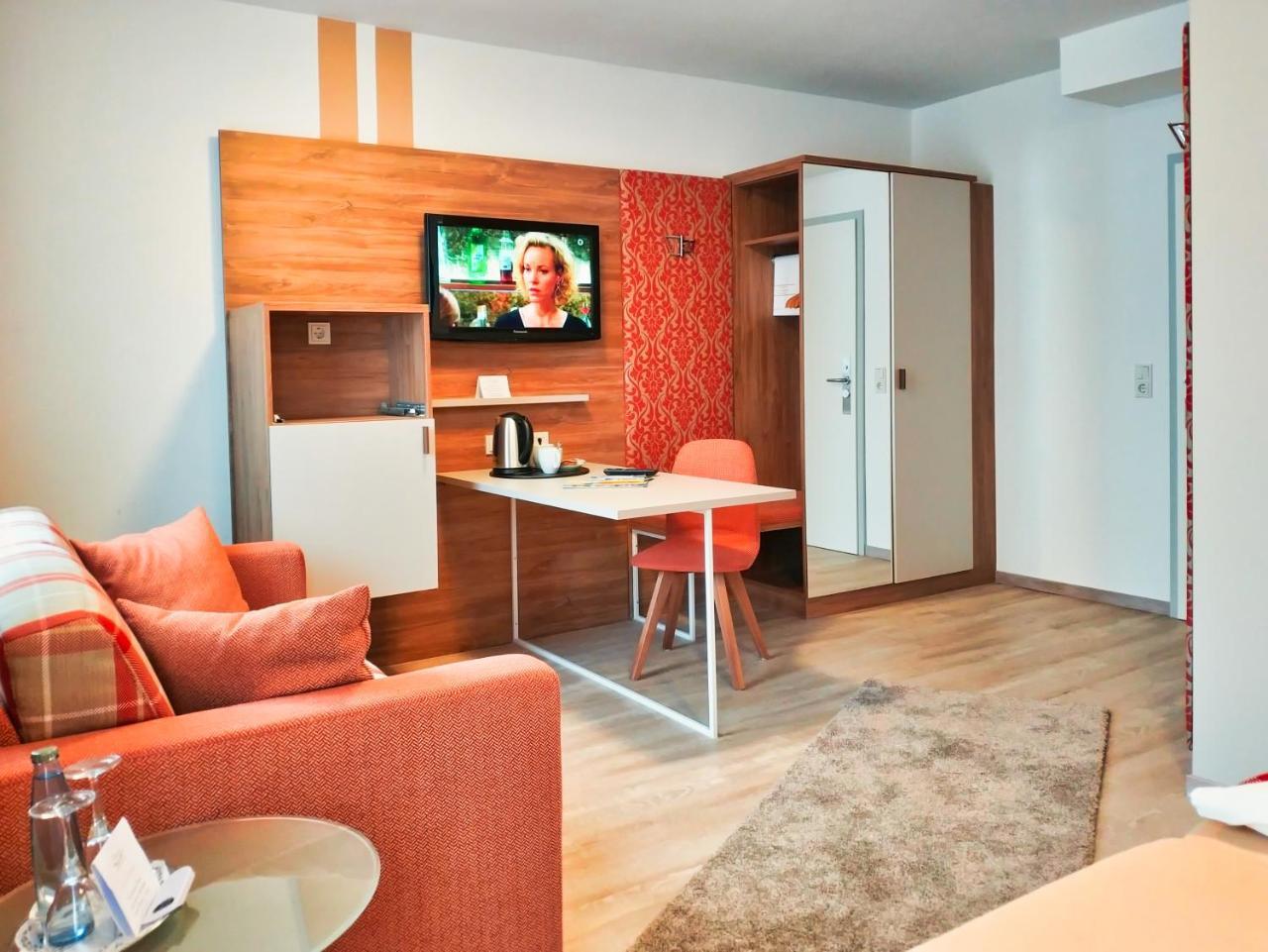 Hotel Maurer Saarwellingen Екстериор снимка