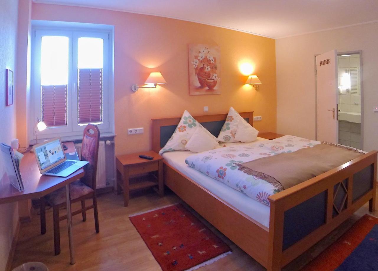 Hotel Maurer Saarwellingen Екстериор снимка