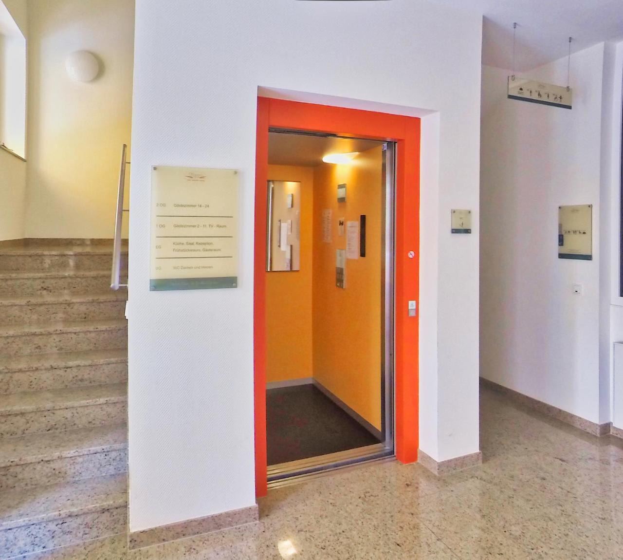 Hotel Maurer Saarwellingen Екстериор снимка