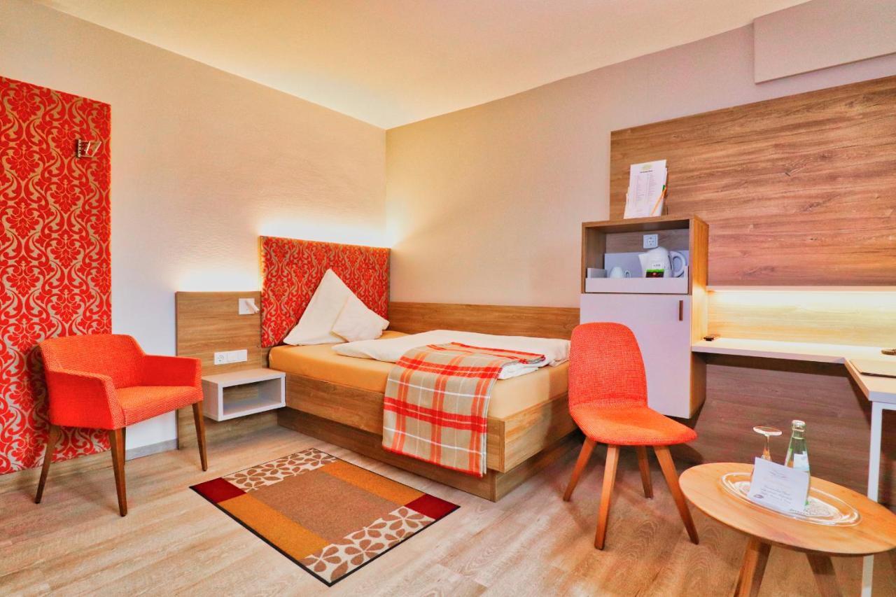 Hotel Maurer Saarwellingen Екстериор снимка